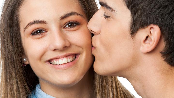 如何缓解女性痛经？痛经快速解决方法介绍